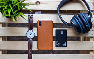 code-mnml-571736-unsplash